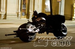 Новые фотографии мотоцикла Бэтмена